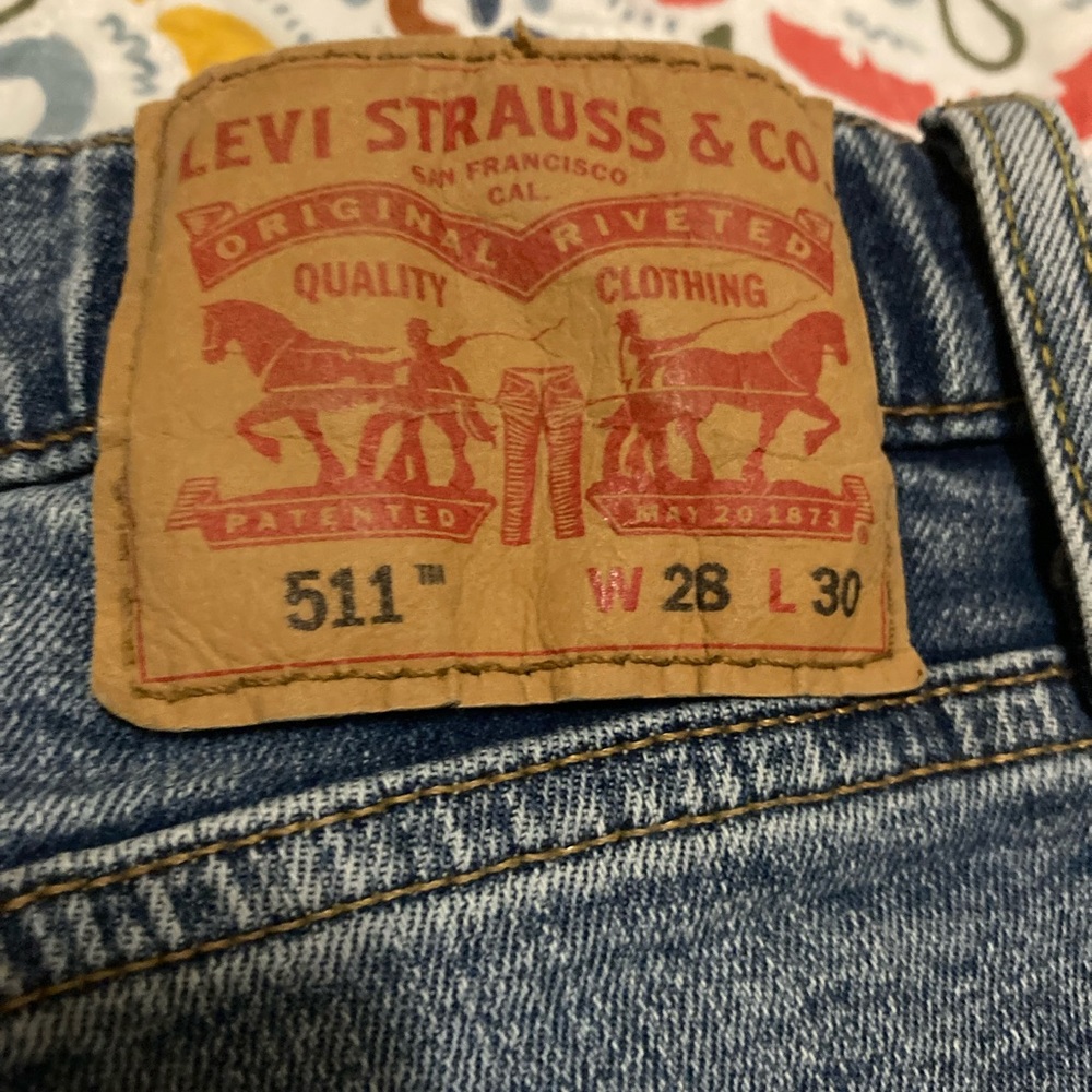 Vintage Levi’s 511 Light Wash 28x30 Mid-rise Jeans